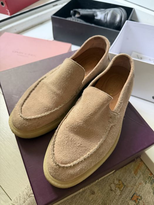 Продам лоферы женские