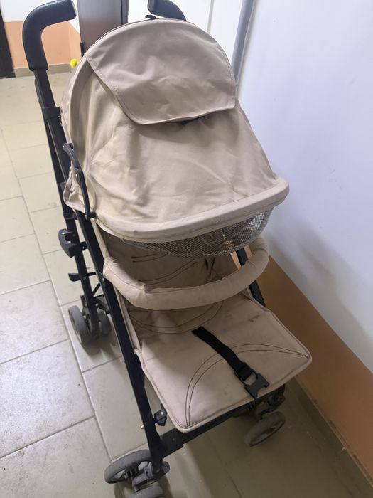 Продам коляску трость