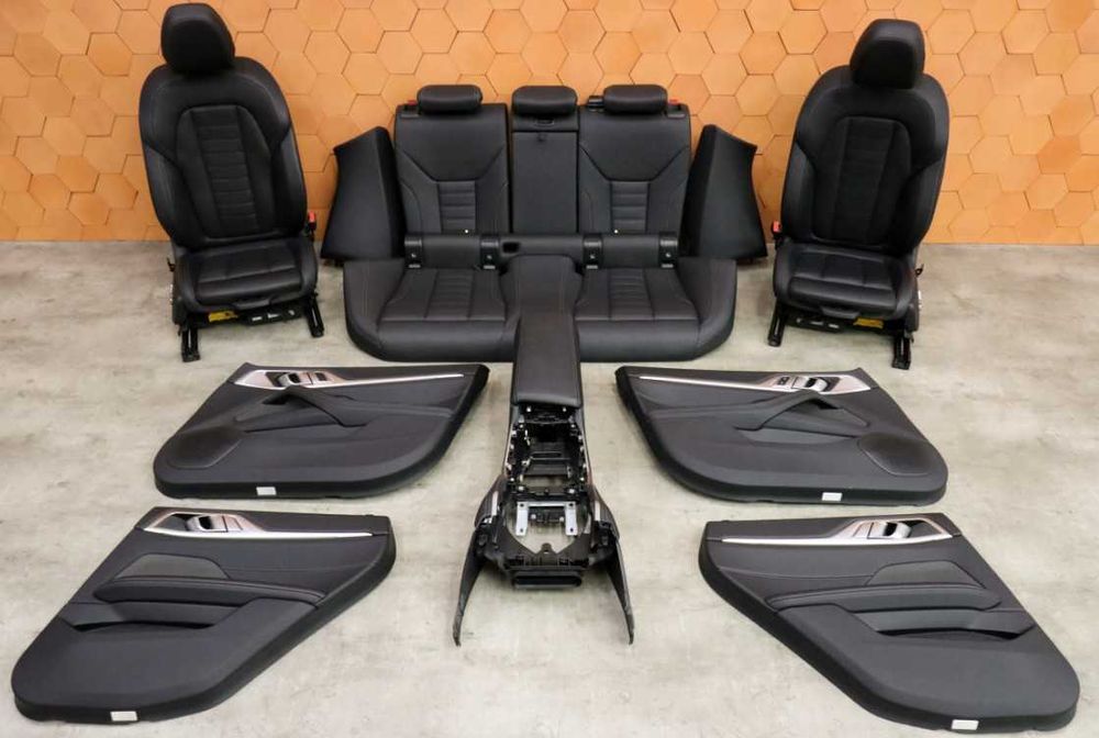 НОВ К-т Sport Салон BMW i4 G26 M50 Черна Кожа Сив Шев Leather Vernasca