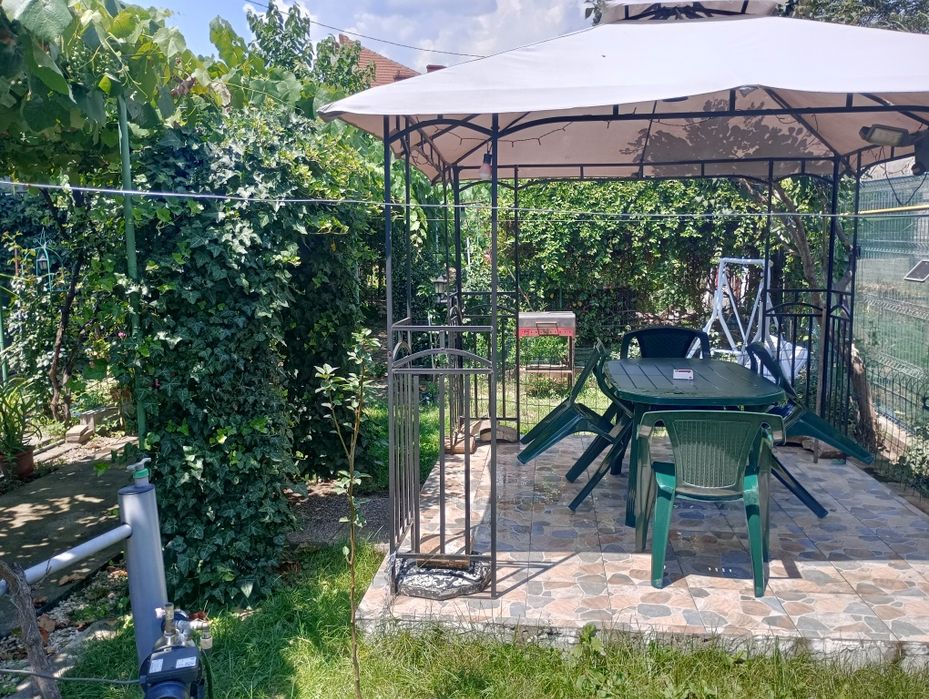 Apartament 4 camere(casă)curte comună Iosefin