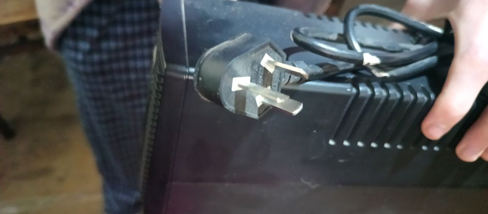 Продам стабилизатор