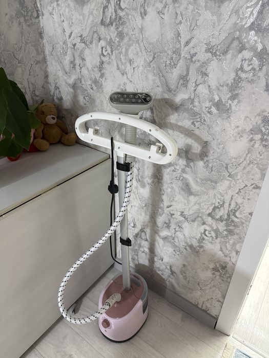 Продается паровой утюг