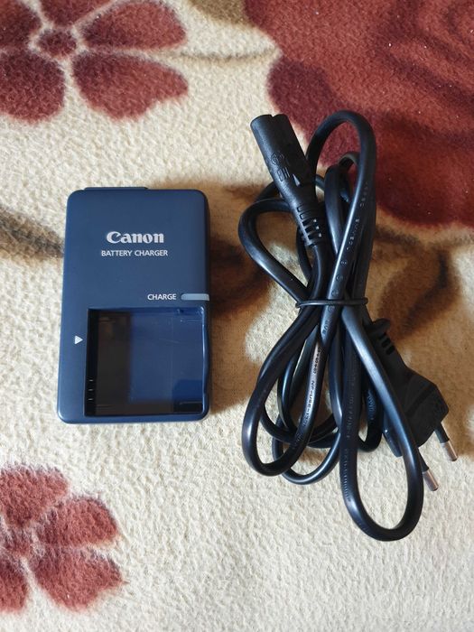 Продам оригинальное зарядное устройство Canon CB-2LVE