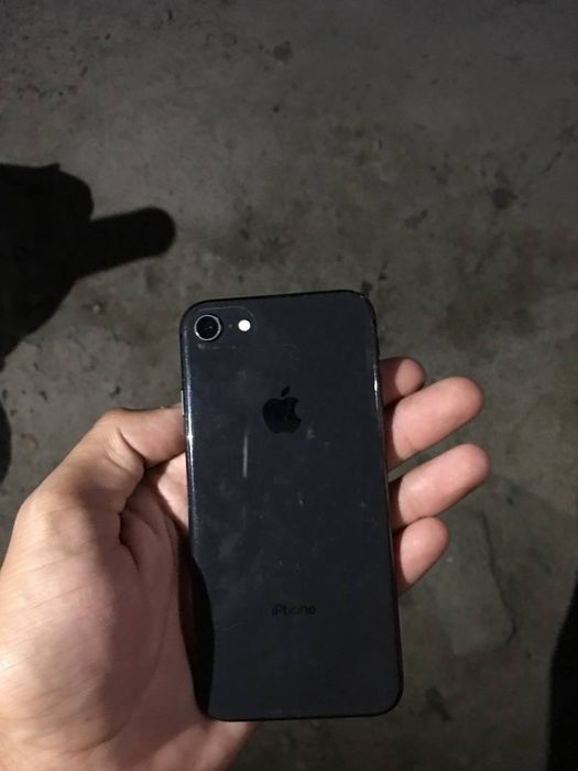 Iphone 8 holati ideal holatda