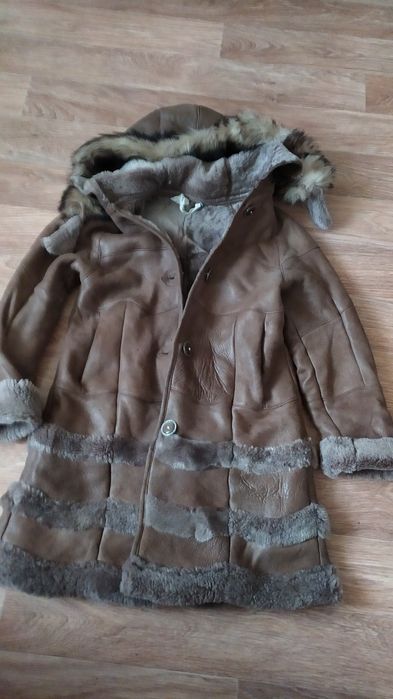 Куртки детские возраст 7,8 лет