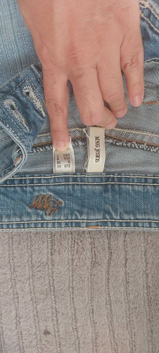 Blugi Mango marime 40