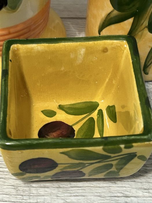 Керамичен  италиански комплект за зехтин и маслини