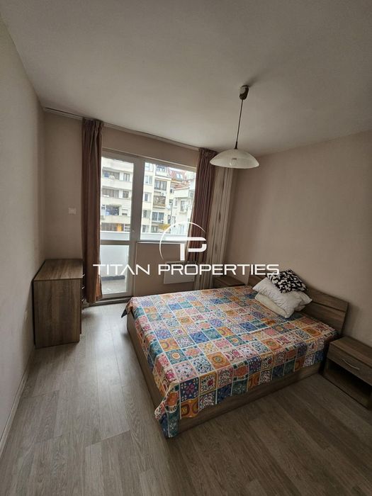 Дава се под наем Двустаен апартамент в Бургас, Център - 60 кв.м за 408 € - Снимка #3