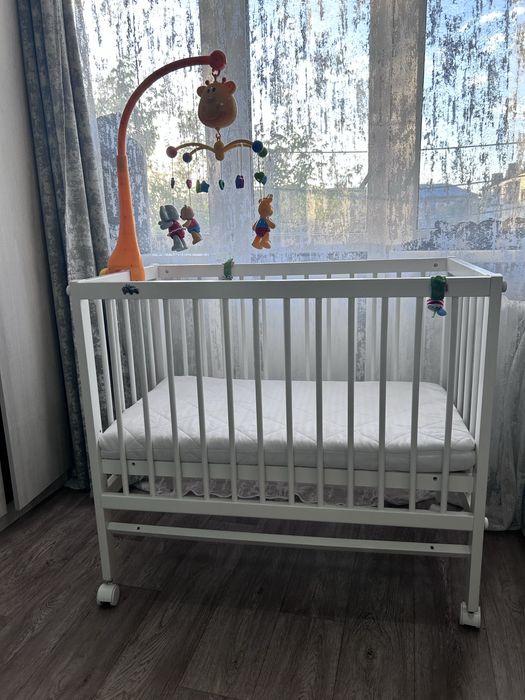 Продам кроватку ikea