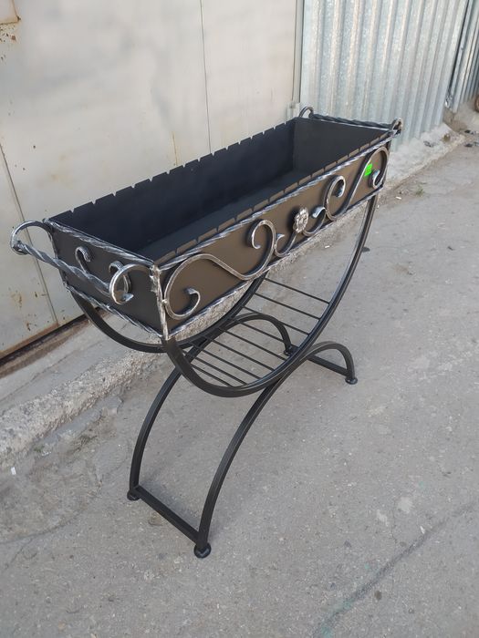 Продам мангал на 15 шампуров.