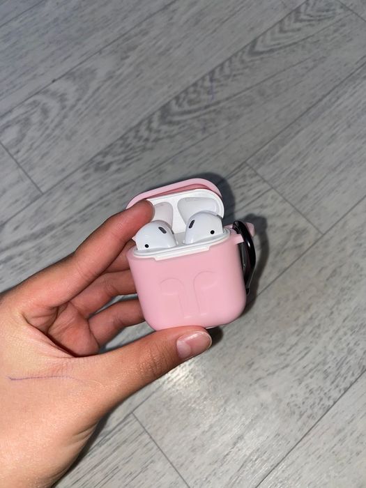 Airpods люкс новый почти
