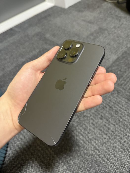 Продам Iphone 15 pro max
