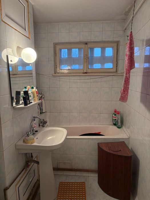 2 camere, semidecomandat, Brazdă, etaj 4