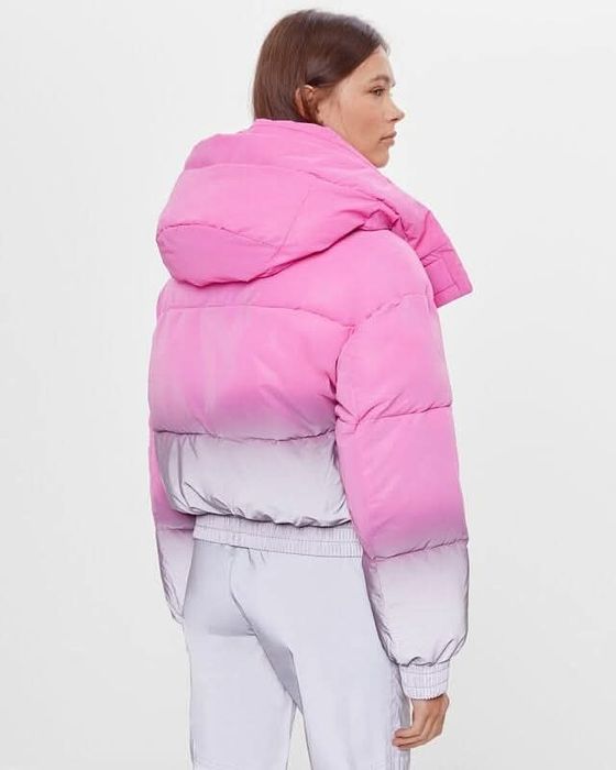 Уникална красота от Bershka