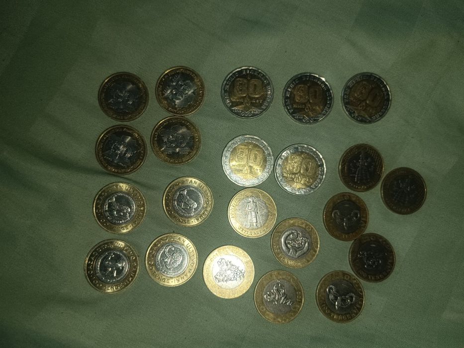 Колекция тенге продам