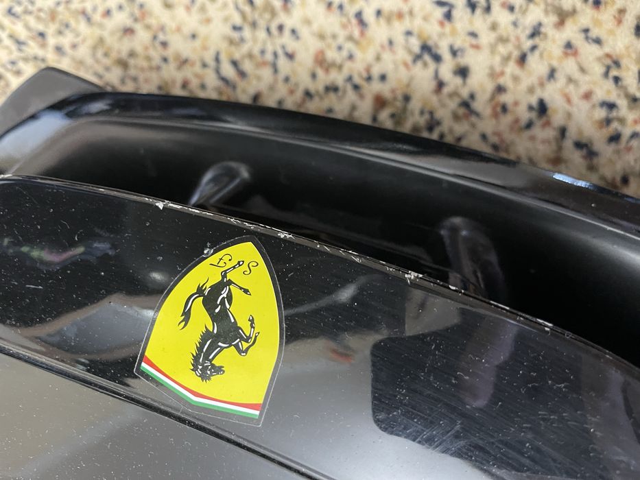 Детская машина на радиоуправлении