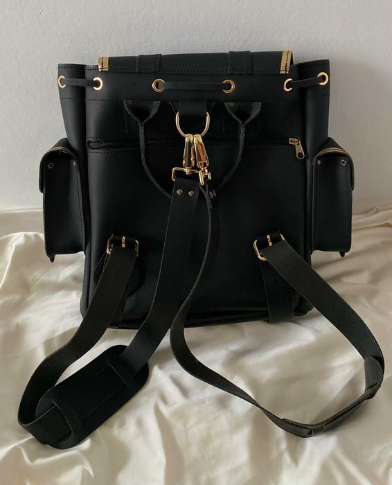 Hari II Posh Black - Grafea