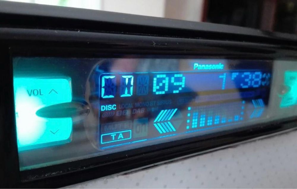 CD player auto Panasonic DFX802N Touch Screen BT Usb