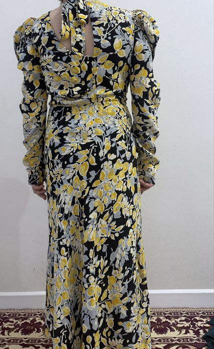 Вечерние платья,