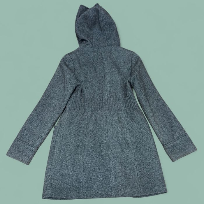 НЕДОРОГО Пальто драповое женское продаётся