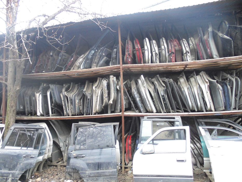 Двери на 185 Toyoto SURF