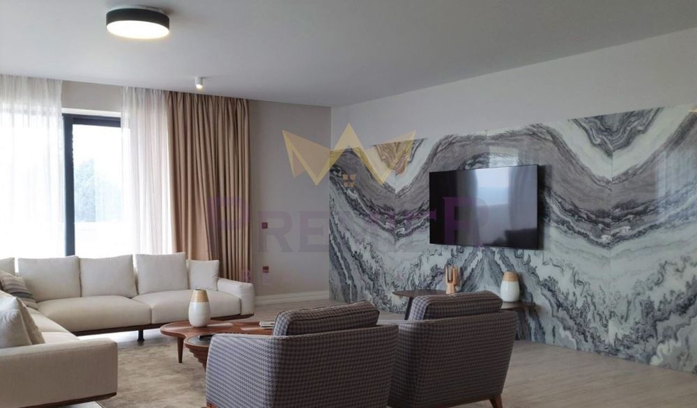 Продава се Двустаен апартамент в к.к. Слънчев ден - 156 кв.м за 2747 €/кв.м - Снимка #2