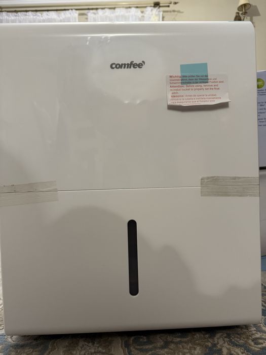 Dezumidificator Comfee by Midea/ COMFEE MDDP-30DEN7 30L / 24H