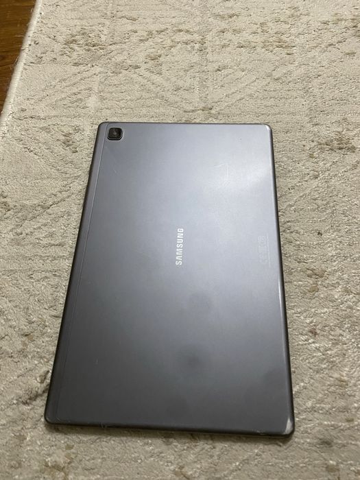 Samsung planshet sotiladi srocna