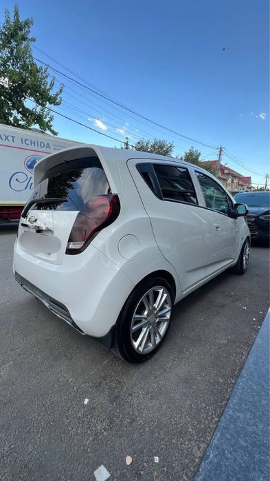 Cobalt Diska R16