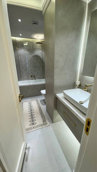 Сдаётся 4х комнатная квартира в элит жк Кипарис!