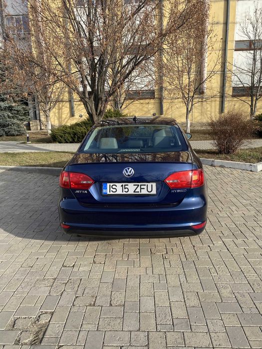 Volkswagen Jetta Hybrid