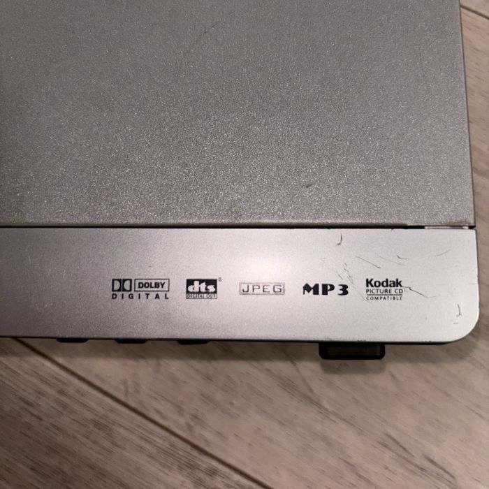 Винтажный DVD – проигрыватель (рабочий)