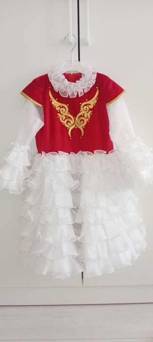 Ұлттық қазақша көйлектер