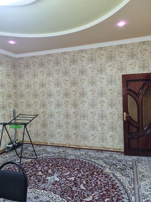 Urganch dexkon bozori 3 xonali kvartira ijaraga beriladi uzok muddatga