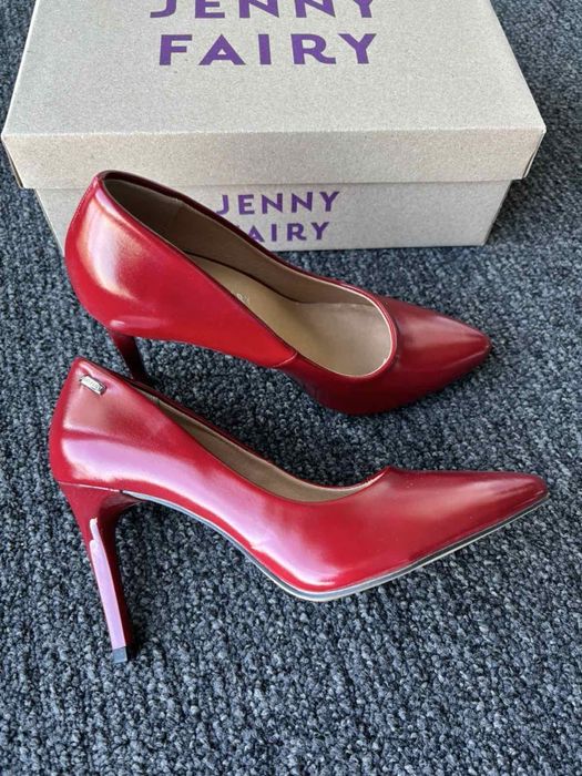 Страхотни елегантни червени обувки 9 см ток