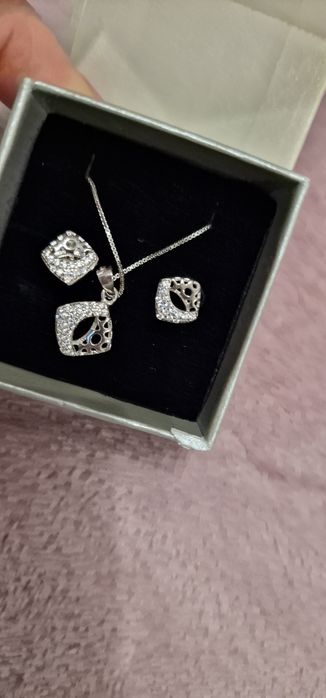 Set argint lantisor și cercei NOU