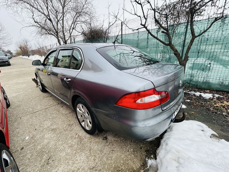 SKODA Superb 2009 — imagine 3