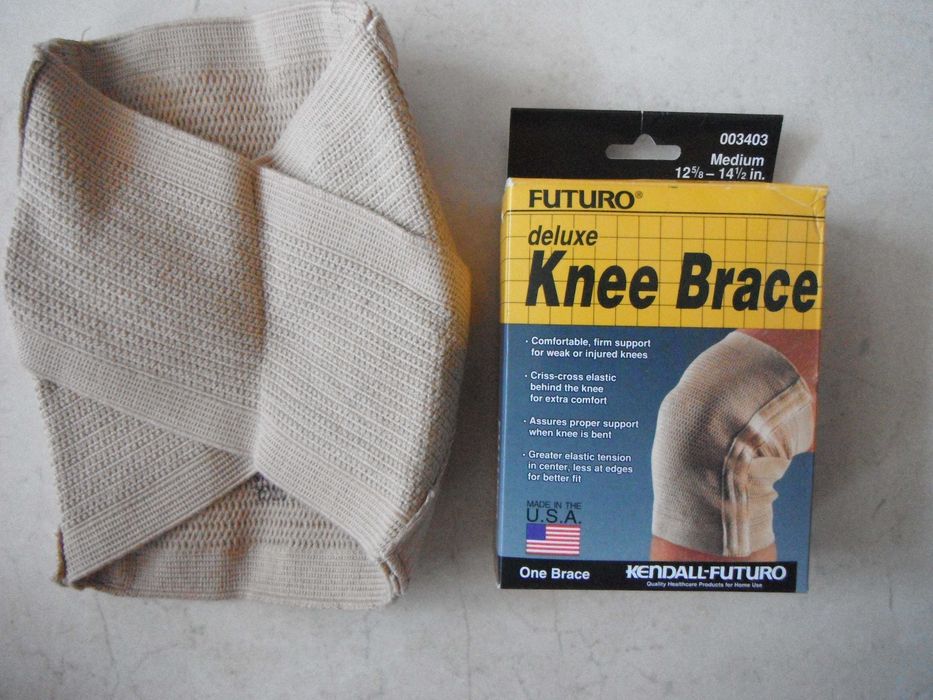 Наколенки / Бандажи за коляно- Medium и Large