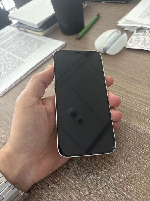 iPhone 12 128g белый