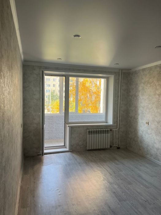 Продам 2х ком квартиру 3/5не угловая