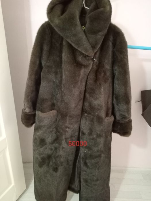 Новые и бу шубы, куртки