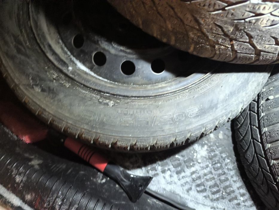 Диски шины на  тоиота каролла