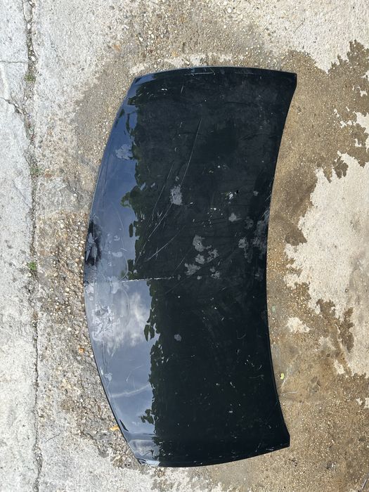 Capotă motor renault clio 3.