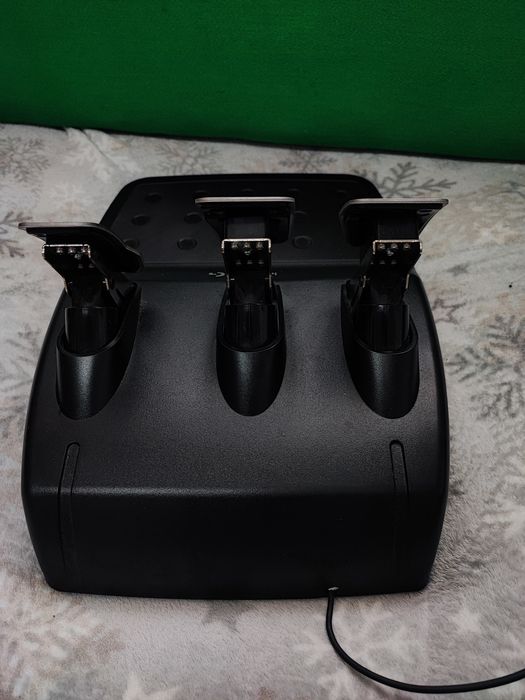 Logitech G29 Racing Steering Wheel + shifter