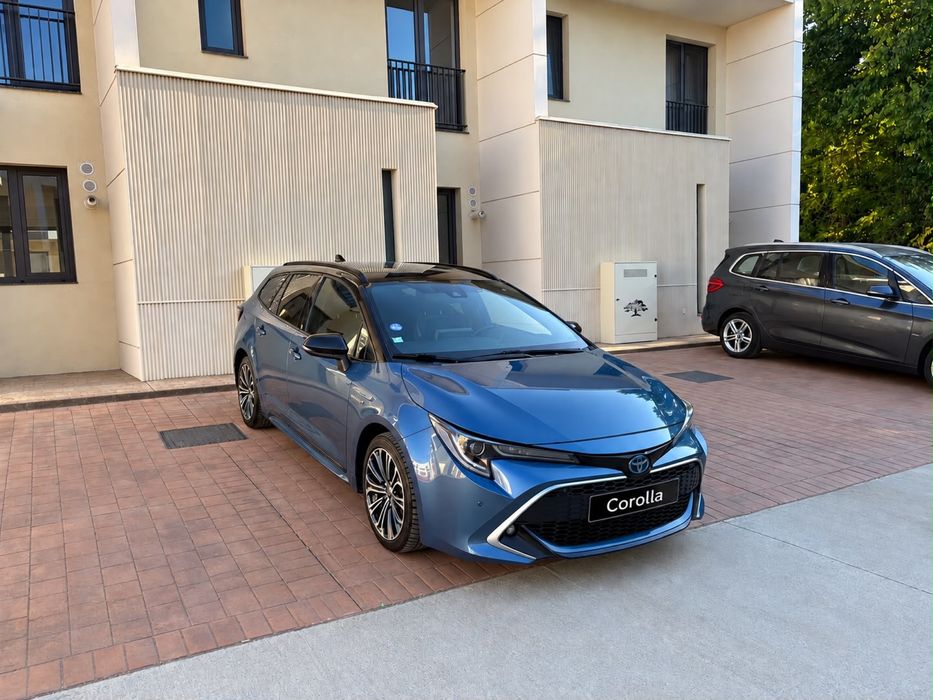 TOYOTA Corolla 2022 — imagine 2
