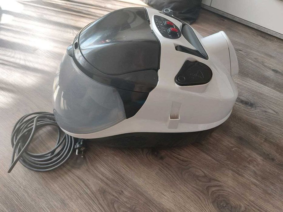 Перяща прахосмукачка Karcher SV 7