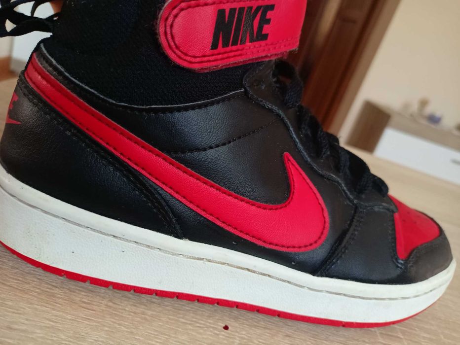 Încălțăminte Nike COURT BOROUGH MID 2