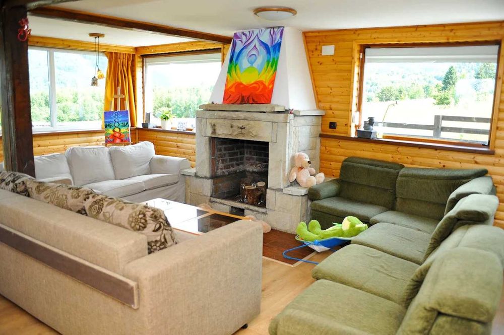 Casă de închiriat în Rasnov zona Glejerie Str.Lupului Priveliste Deosb