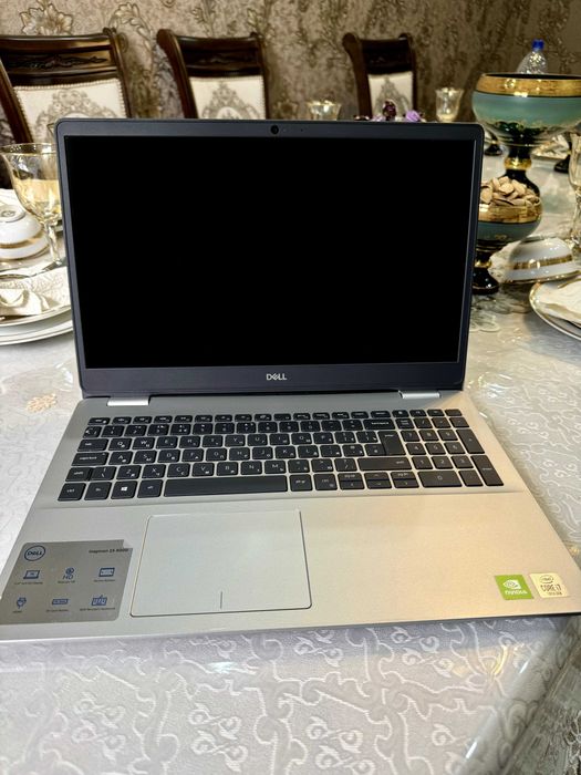 Dell Inspiron 15 5000
