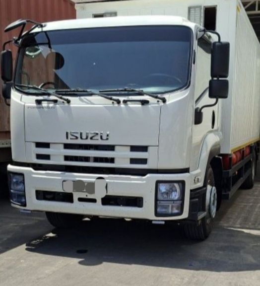 Isuzu 10 tonnalik baki,